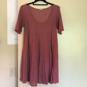 Urban Outfitters 1/4 Sleeve Shift Dress